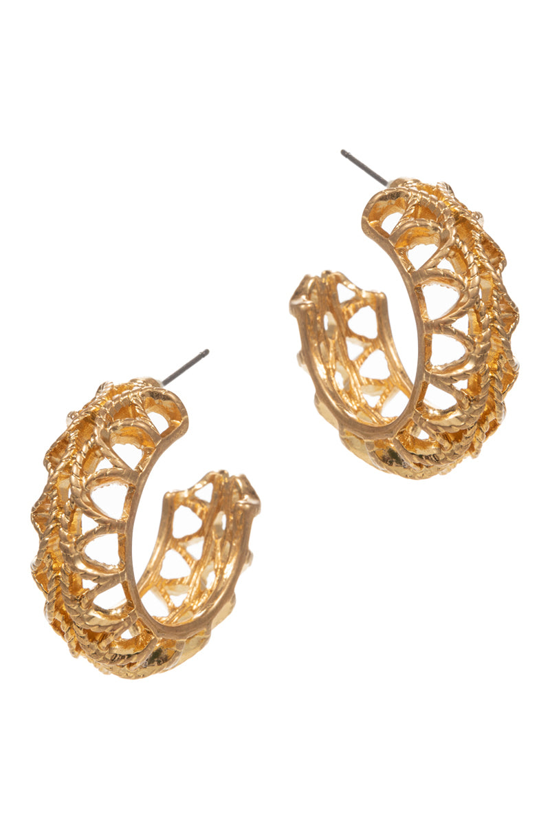 Net Shaped Textured Vintage Metal Hoop Earrings