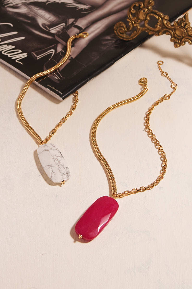 DS1N027_HOWLITE