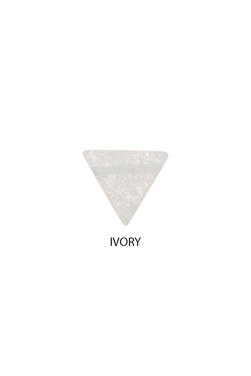 DS1N038_IVORY