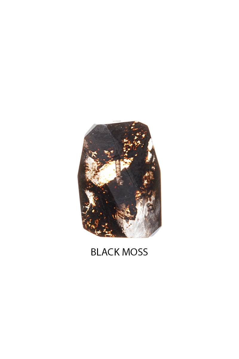 DS1N074_BLACK MOSS