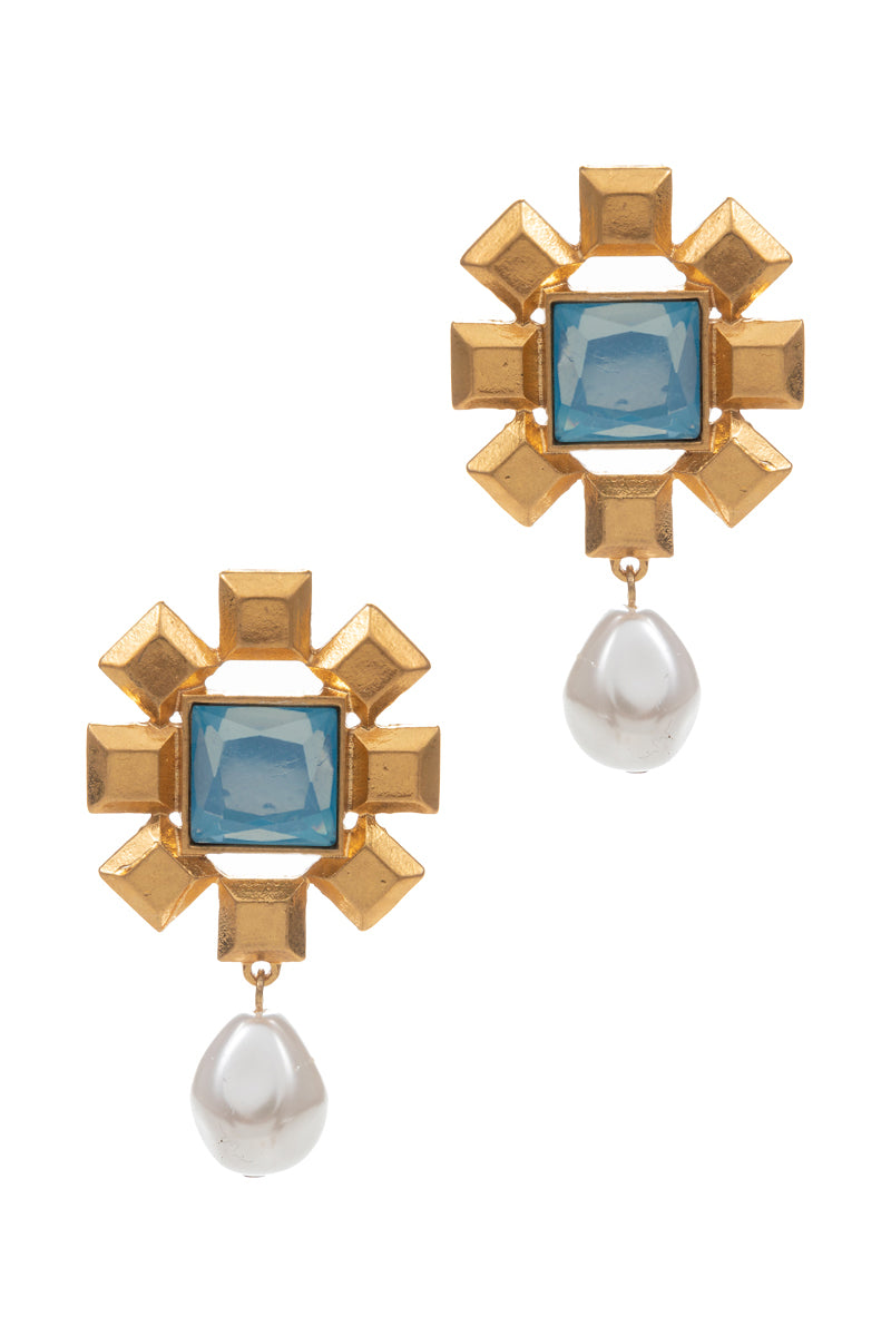 Flower Shaped Casting With Pearl Post Earrings