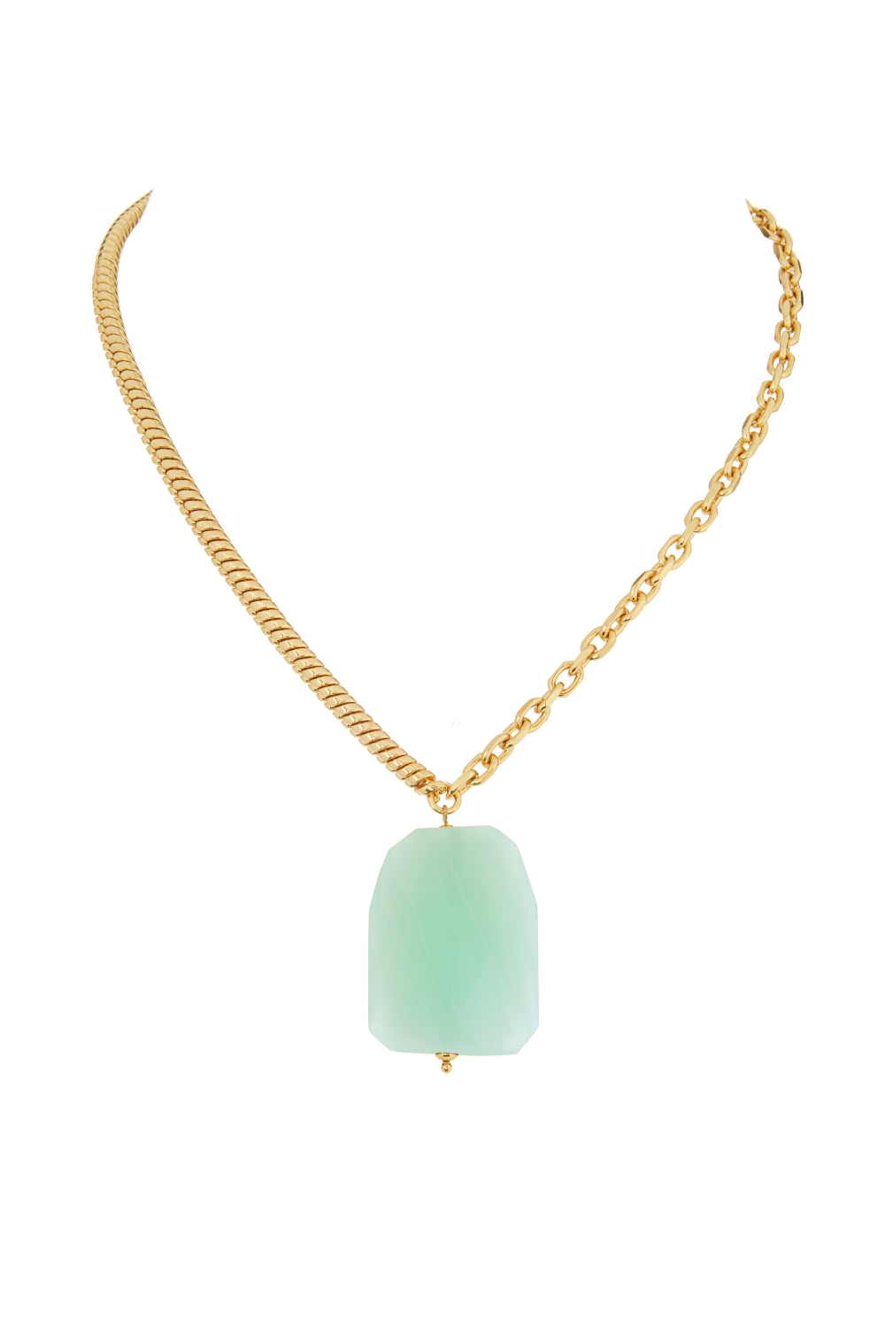 DS1N028_CHALCEDONY