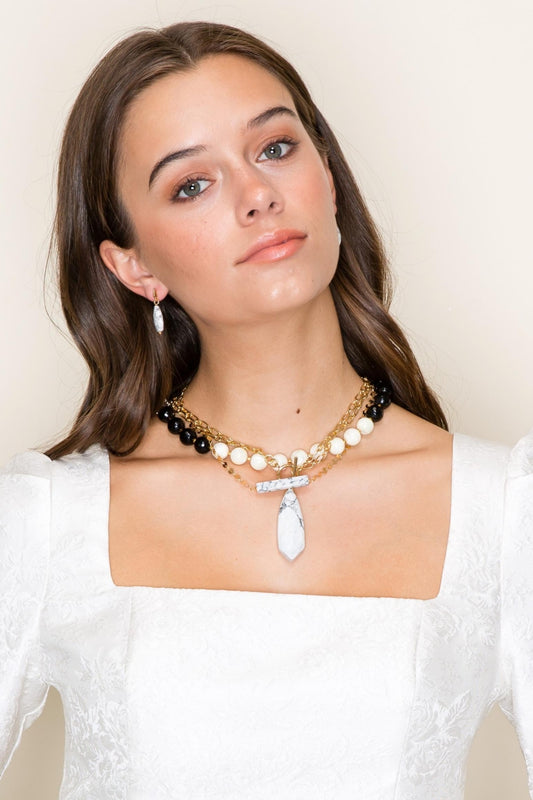 DS1N042_HOWLITE
